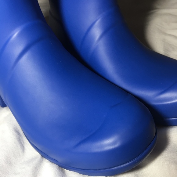 Hunter Blue Tall High Rain Boots - Picture 13 of 14